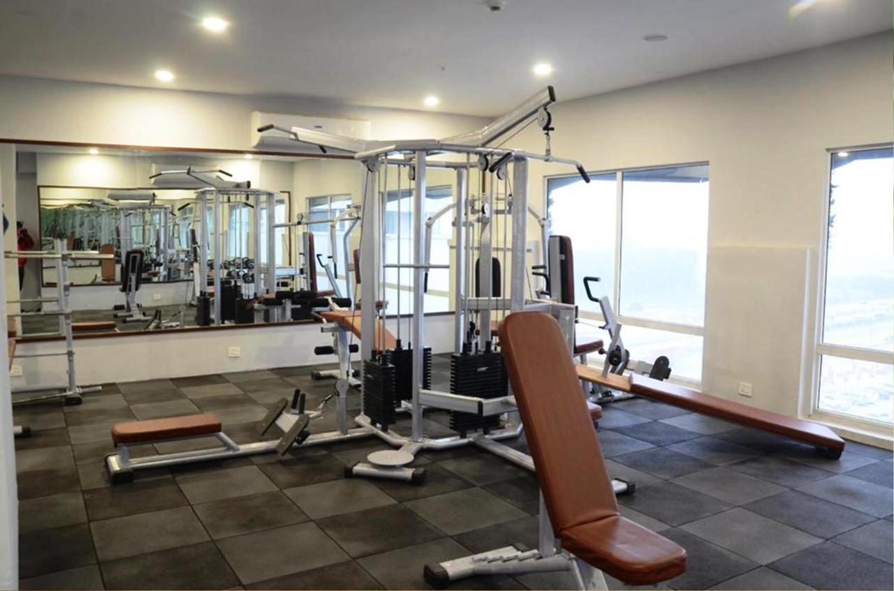 Hotel Citi Inn Grande Zirakpur Экстерьер фото