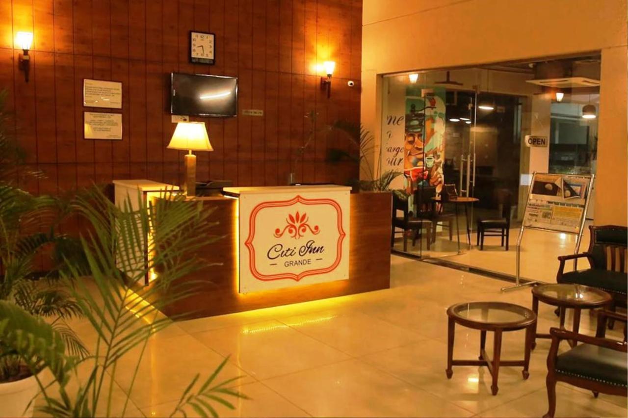 Hotel Citi Inn Grande Zirakpur Экстерьер фото